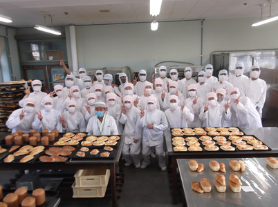 【愛媛県産大麦（はだか麦）使用】Ｏｈ！麦パン　ひめの麦の穂セット　パン　篠崎ベーカリー  詰め合わせ こだわり おすすめ 食べ比べ おやつ 朝ごはん 伊予市 老舗 | A75