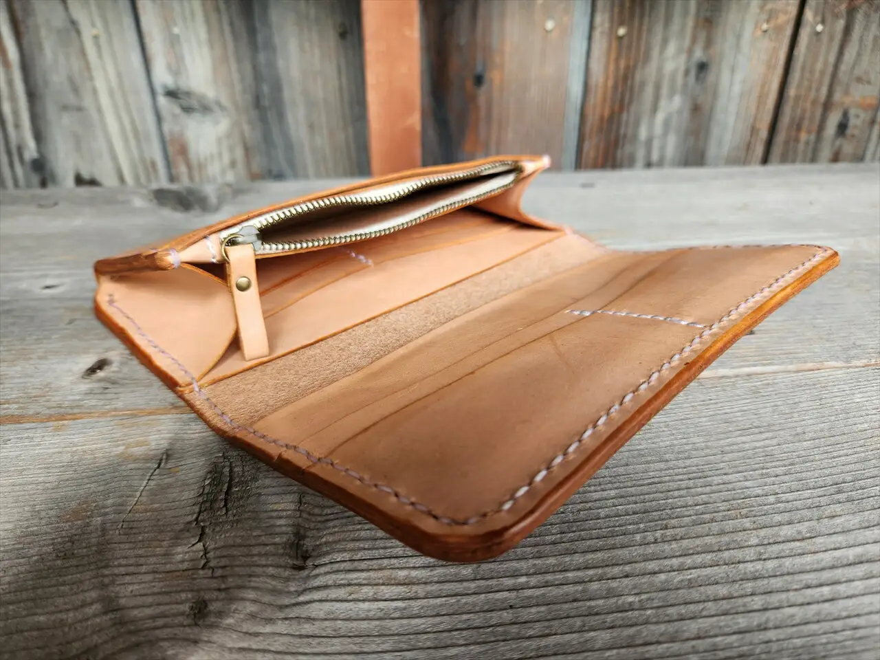 ロングウォレット　Slim(カットワーク) 本革 牛革 財布 [BFAJ124]