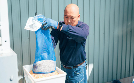 【 期間限定 】 令和6年産 茨城県産 ミルキークイーン 2kg （ 真空パック ） 2週間以内発送 【 米 お米 R6 コメ 国産 下妻市 精米 もちもち 】