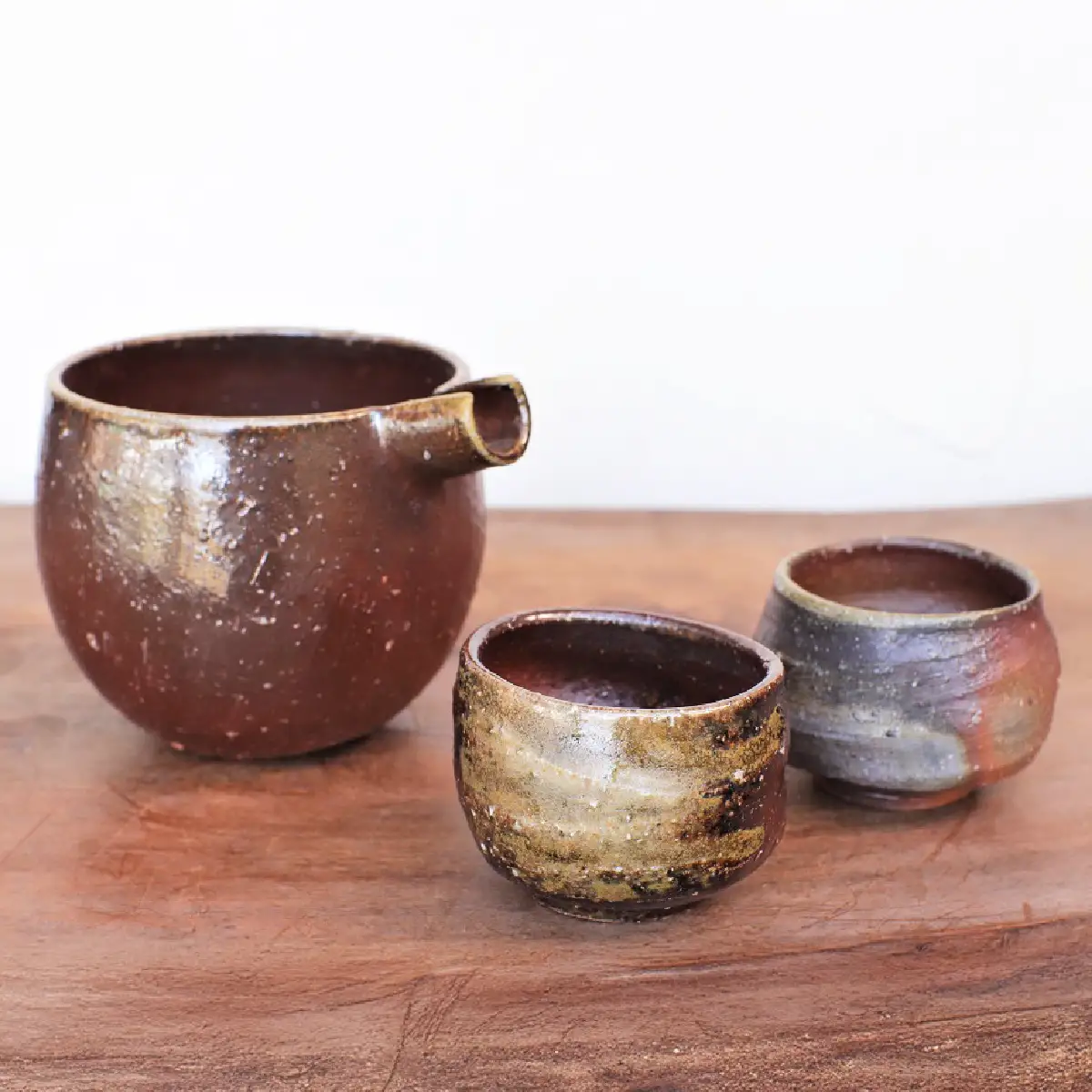 備前焼 酒器セット・酒器とぐい呑み2個(一点もの) st-011【1277256】