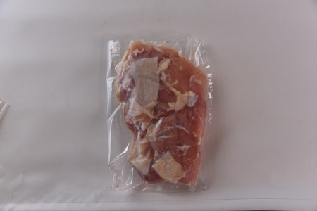 宮崎県産鶏モモ肉 合計3.3kg国産 九州産 宮崎県産 もも 鳥もも 炒め物 唐揚げ チキン 洋食 和食 中華 カレー 料理 普段使い 使いやすい カット済み 一口 揚物 煮物 煮込み 漬け込み おかず 作り置き 弁当 冷凍 小分け 個包装