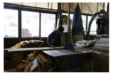 桐のまな板 正方形（S) 20cm 桐製 まな板 木製 防虫剤 漂白剤 不使用 省スペース 桐材 天然木 国産 日本製 食器 雑貨 木製まな板 キッチン雑貨 キッチン用品 天然木製 カッティングボード 小さい サイズ 天然木まな板 (F16-002)
