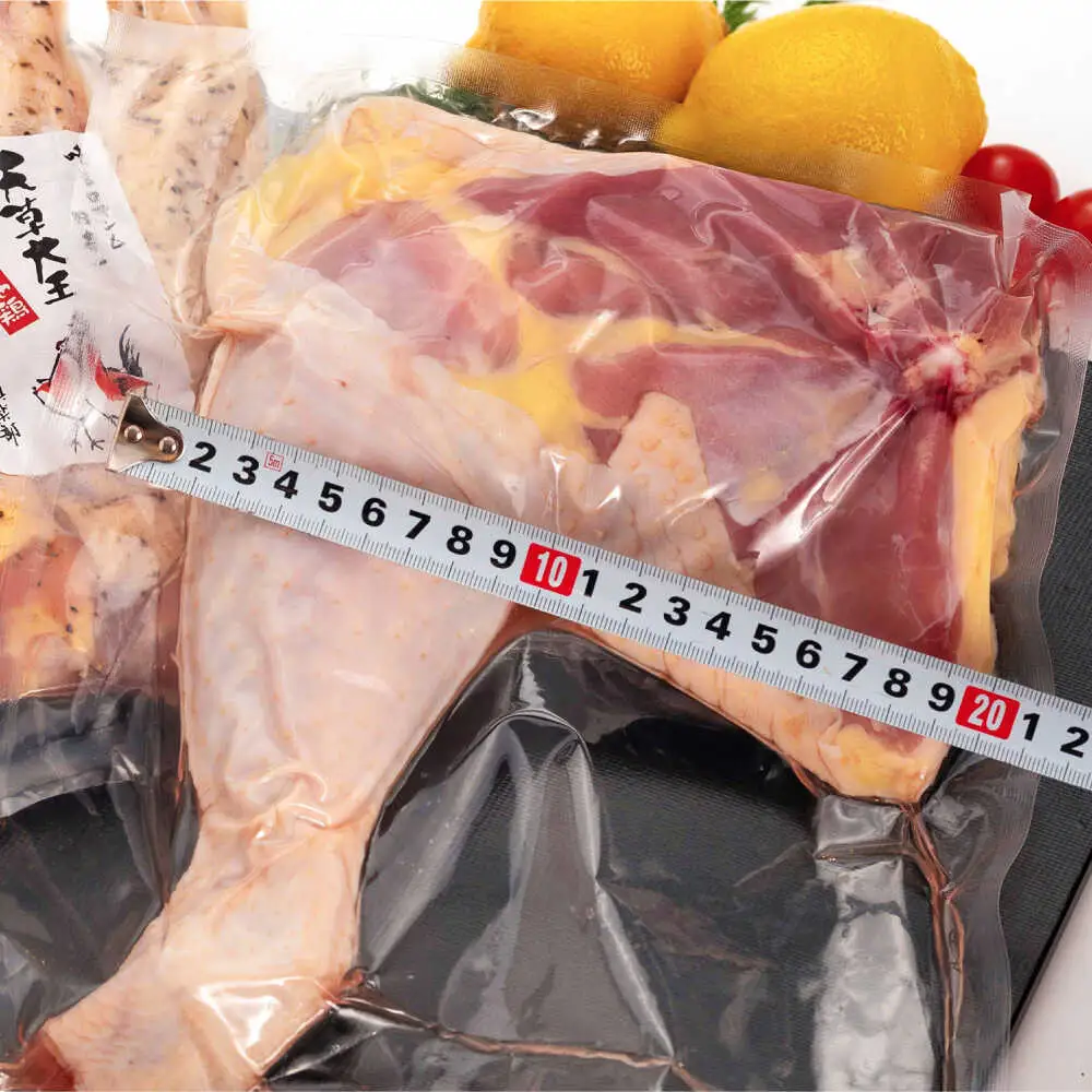 天草大王【山賊セット】幻の鶏 キャンプ BBQ 骨付き もも肉 約800g!! 大手羽先 3本×2セット 鶏肉[AYAN035]