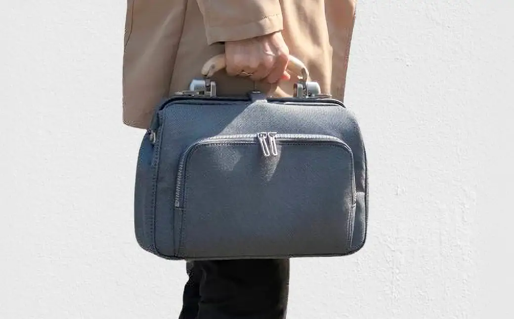 豊岡鞄 for the blue ミニダレスバッグ 3701 オーシャンブラック / 足立 ダレスバッグ コンパクト 3WAY 手提げ リュック ショルダーバッグ タブレット 収納 レディース メンズ バッグ カバン 鞄