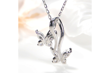 ネックレス プラチナ Pt900 ダイヤモンド 0.5ct 蝶 モチーフ ペンダント レディース ちょうちょ バタフライ ジュエリー ダイヤ 【f280-d-pt】