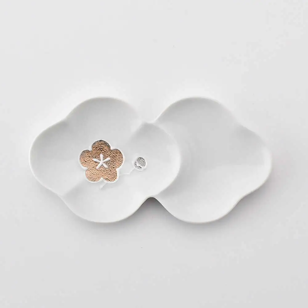 【波佐見焼】小分け花皿 4枚セット 金彩銀彩 桜・紅葉・椿・梅 【重山陶器】[ZB28]