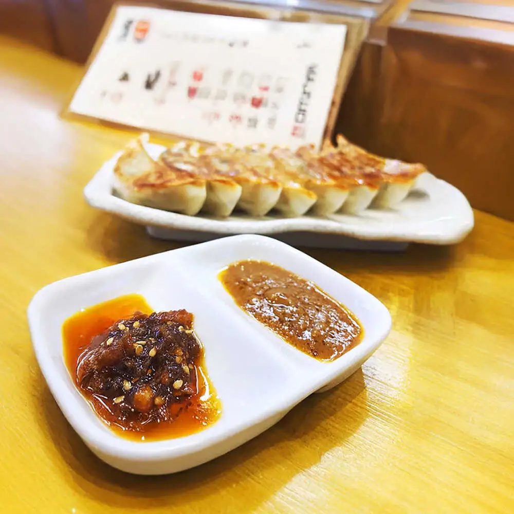 【ふるなびWEEK対象】絶品食べるラー油 3個セット ラー油 調味料【餃子屋ヒロ】[BDAS017]