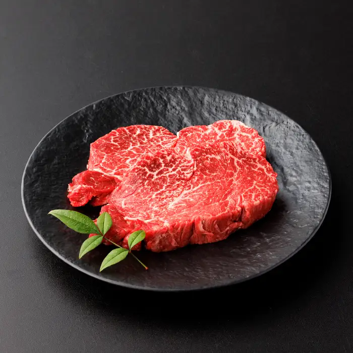 【A5】鳥取和牛ヒレステーキ 2枚【300g A5等級 ヒレ ステーキ 赤身肉 最高級部位 鳥取 和牛 ご自宅用 ギフト 熨斗 プレゼント お取り寄せ グルメ 冷凍】