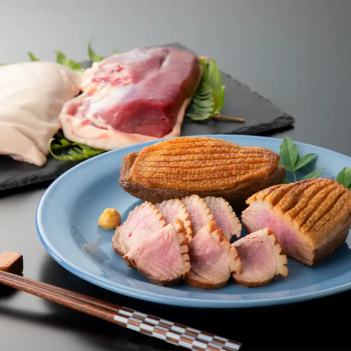【A-247】グッドワン　近江鴨ロース（ステーキカット）×4枚（1枚：約350～400g）【高島屋選定品】