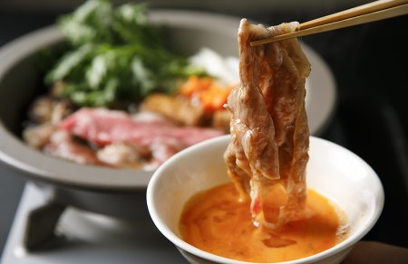 A5飛騨牛　すき焼き・しゃぶしゃぶ用　ロース又はカタロース　700g☆