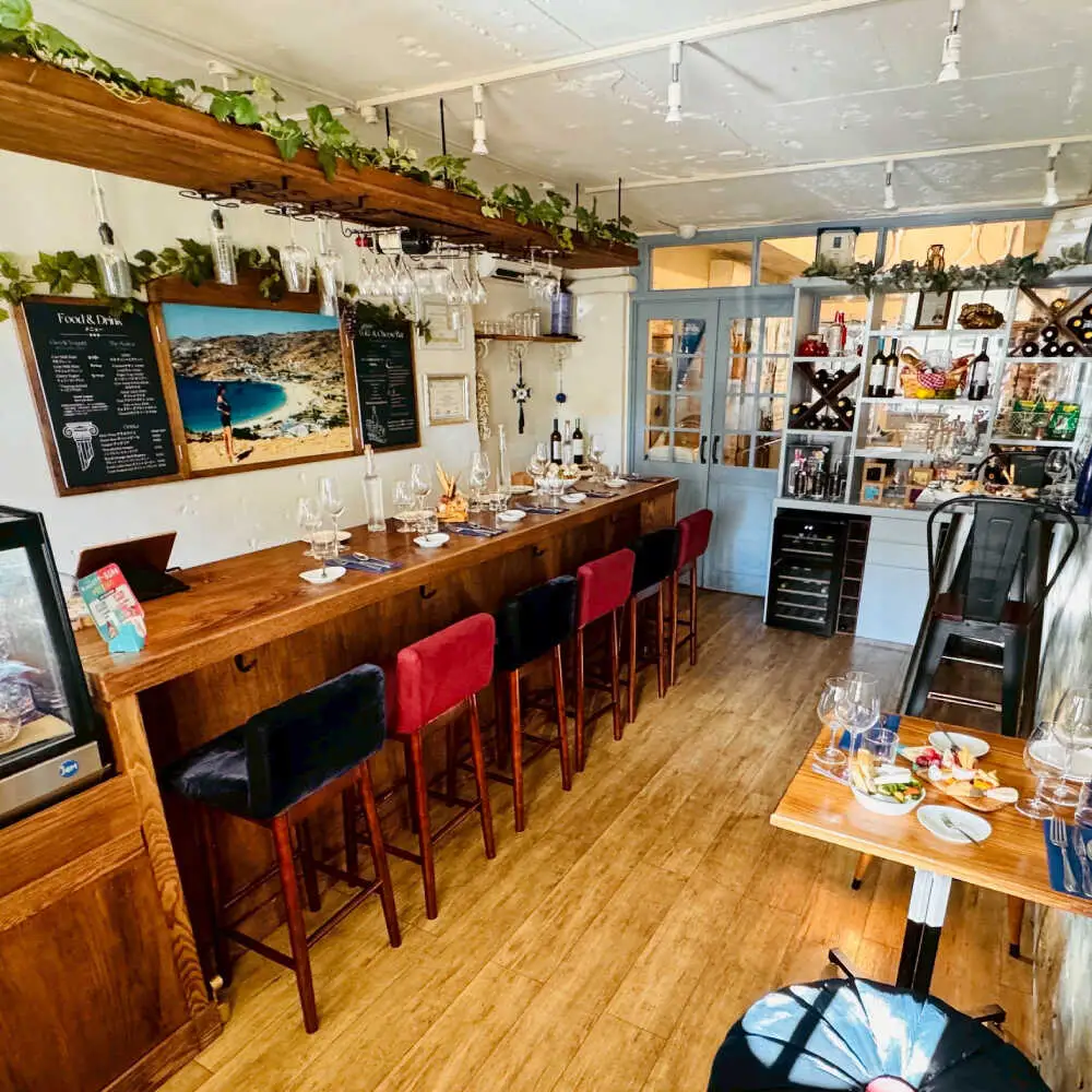 Cheeseanista チーザニスタ Little Island tyri リトルアイランドティリー (ギリシャ風マリネードチーズ 牛乳×5) 沖縄市 / Little GREEK Kitchen[BCAT002]