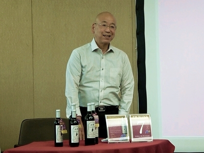 ワイン 日本ワイン やまぶどうワイン「山紫」プレミアム 720ml 【017-25】