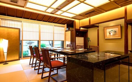 料亭本店 お食事券 20,000円分（10,000円券x2枚）食事券 券 チケット 三重県 桑名市
