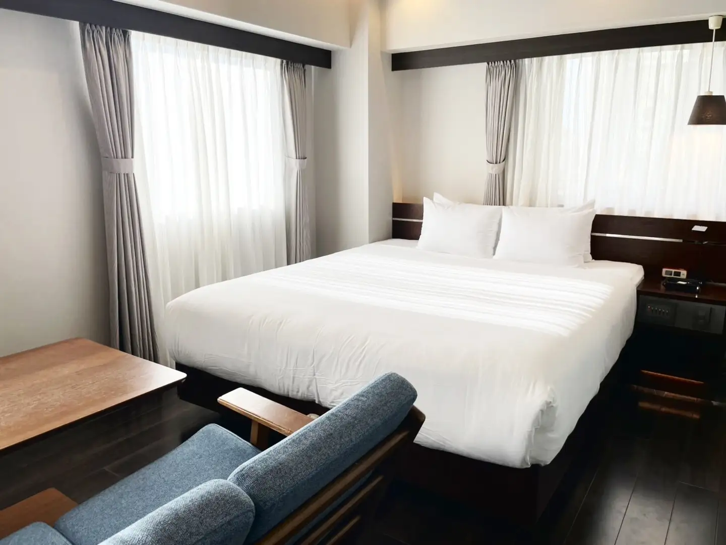 ホテル 宿泊券 10000円分 ブレスホテル BREATH HOTEL
