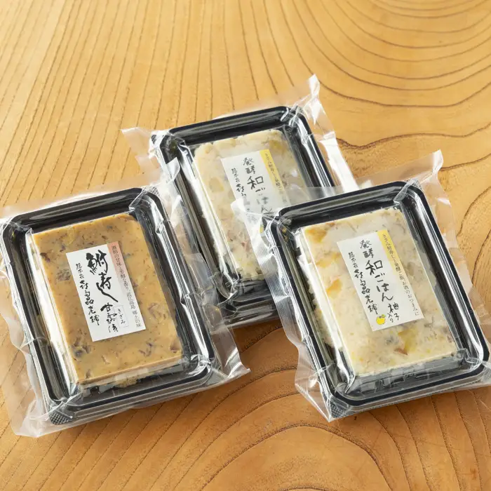 【B-901】総本家喜多品老舗 四〇〇年鮒寿し　ふなずし 発酵和ごはん（ゆず入り）・大溝 甘露漬 きざみ　計3個セット【高島屋選定品】