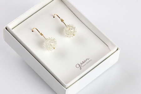 grainピアス 【クリア】ガラスジュエリー Glass Jewelry grain アクセサリー 秋田