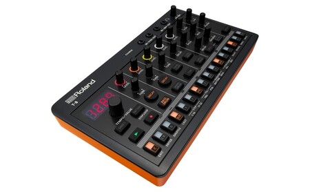 ビートマシン AIRA Compact Beat Machine 楽器 ビートマシン