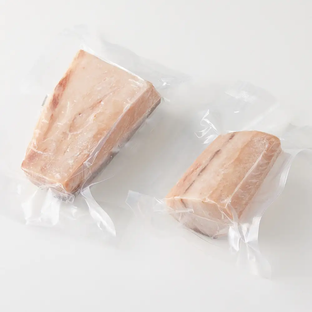 羅臼産刺身用ブリ 500g  魚 刺身 おつまみ 知床 北海道