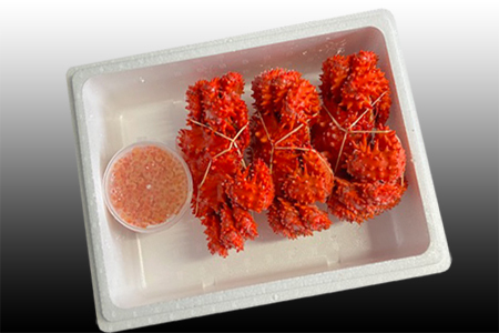 花咲かに300g前後～450g前後×3尾、いくら醤油漬け100g×1Pセット B-30012