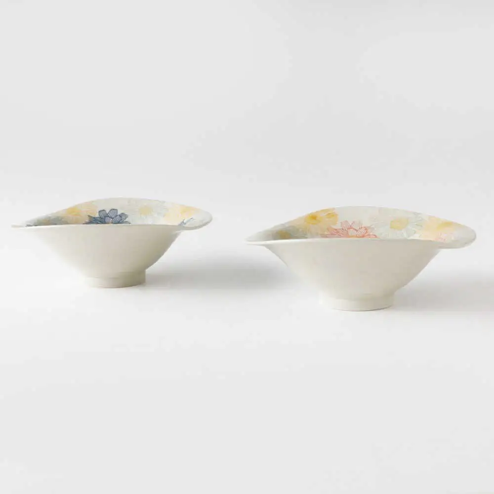 【波佐見焼】変形鉢大　フローラル　2色セット 青・赤【奥川陶器】[KB82]
