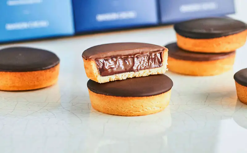 MAISON CACAO メゾンカカオ 濃厚生チョコタルト 6個セット（3種×各2個）3種の食感 驚きの口どけ 冷凍配送 チョコレート菓子 神奈川県 茅ヶ崎市