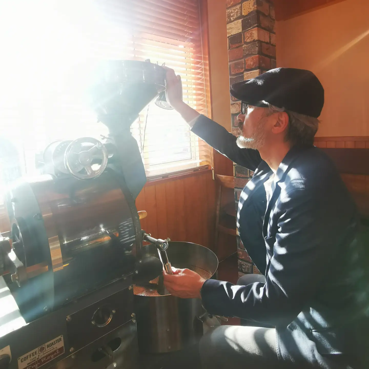 【全6回定期便】 バターバームコーヒー(粉) 200g コーヒー 珈琲 豆 粉 コーヒー粉 ドリップ バター ギフト 大阪府高槻市/株式会社アイエムサポート[AOEM003]