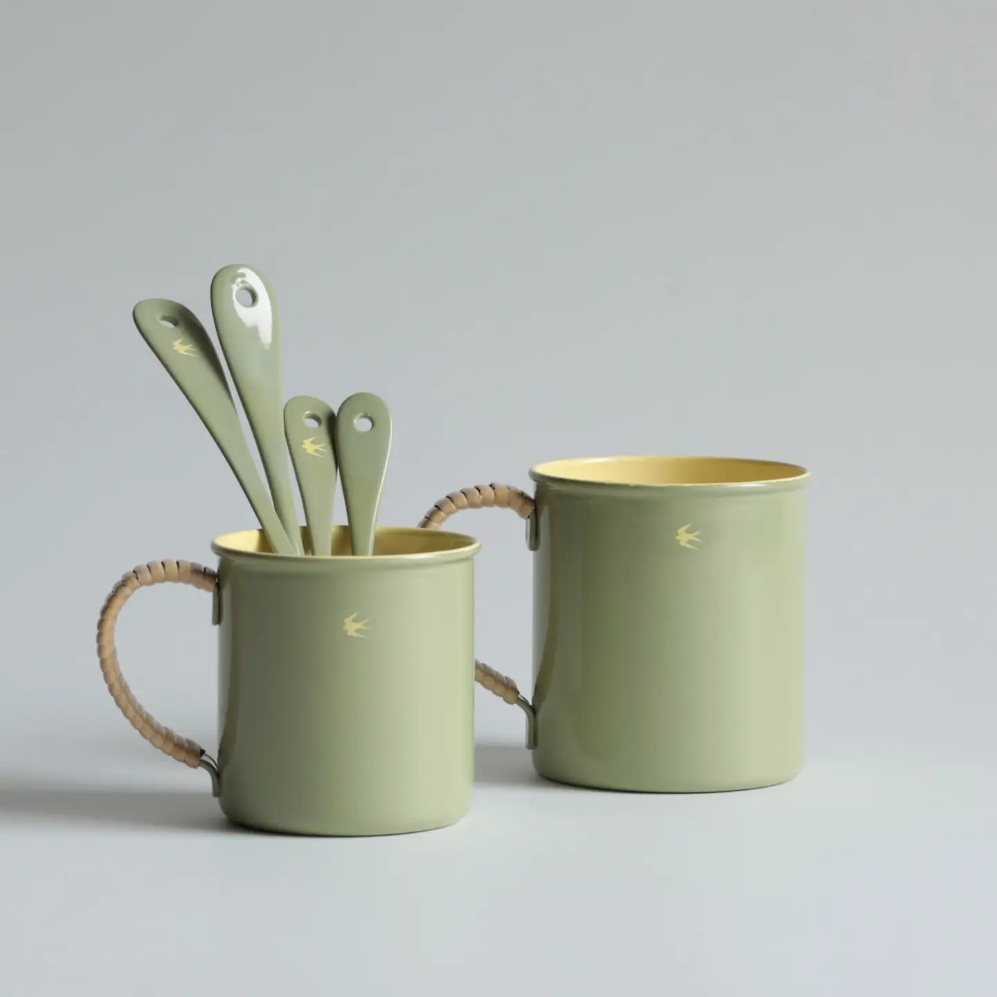グローカルスタンダードプロダクツ TSUBAME RATTAN / Mug / Lサイズ / オリーブ