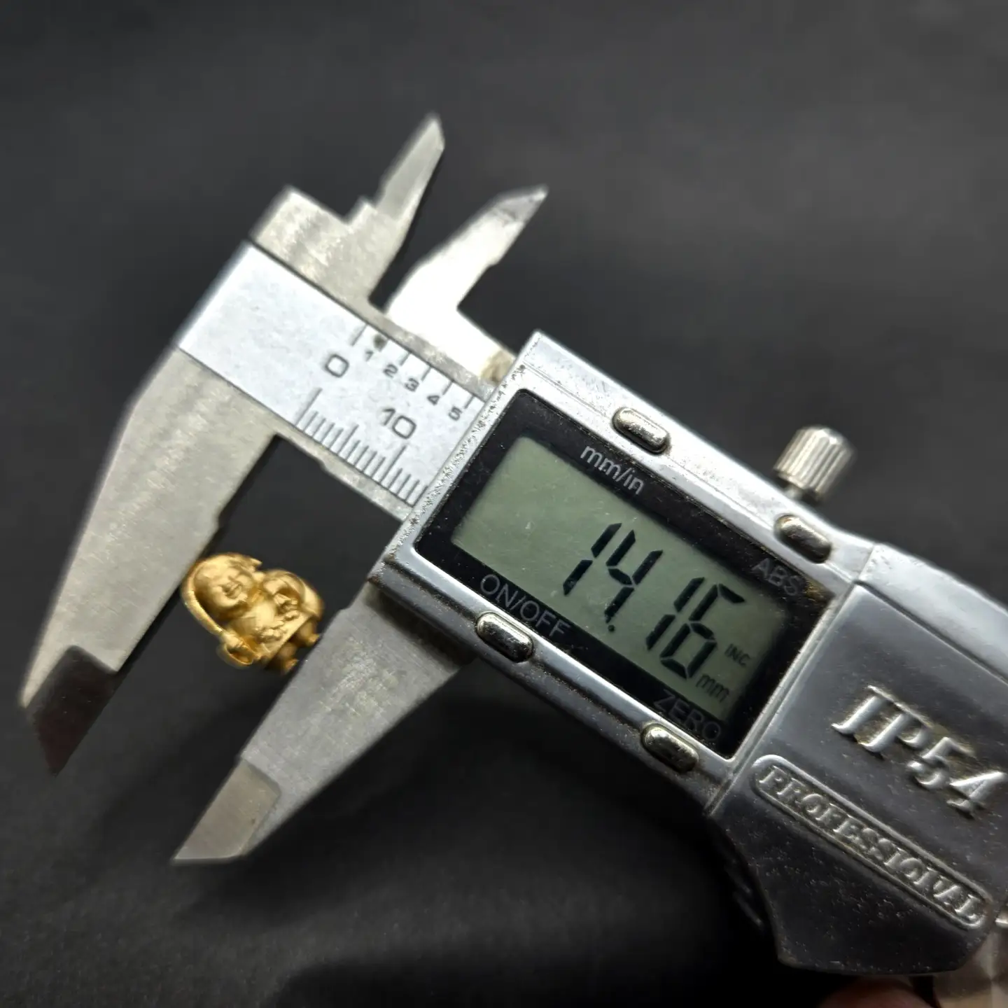 【造幣局ホールマーク入り】【純金】恵比寿　小 8~9g　【甲斐石和温泉七福神】　252-018