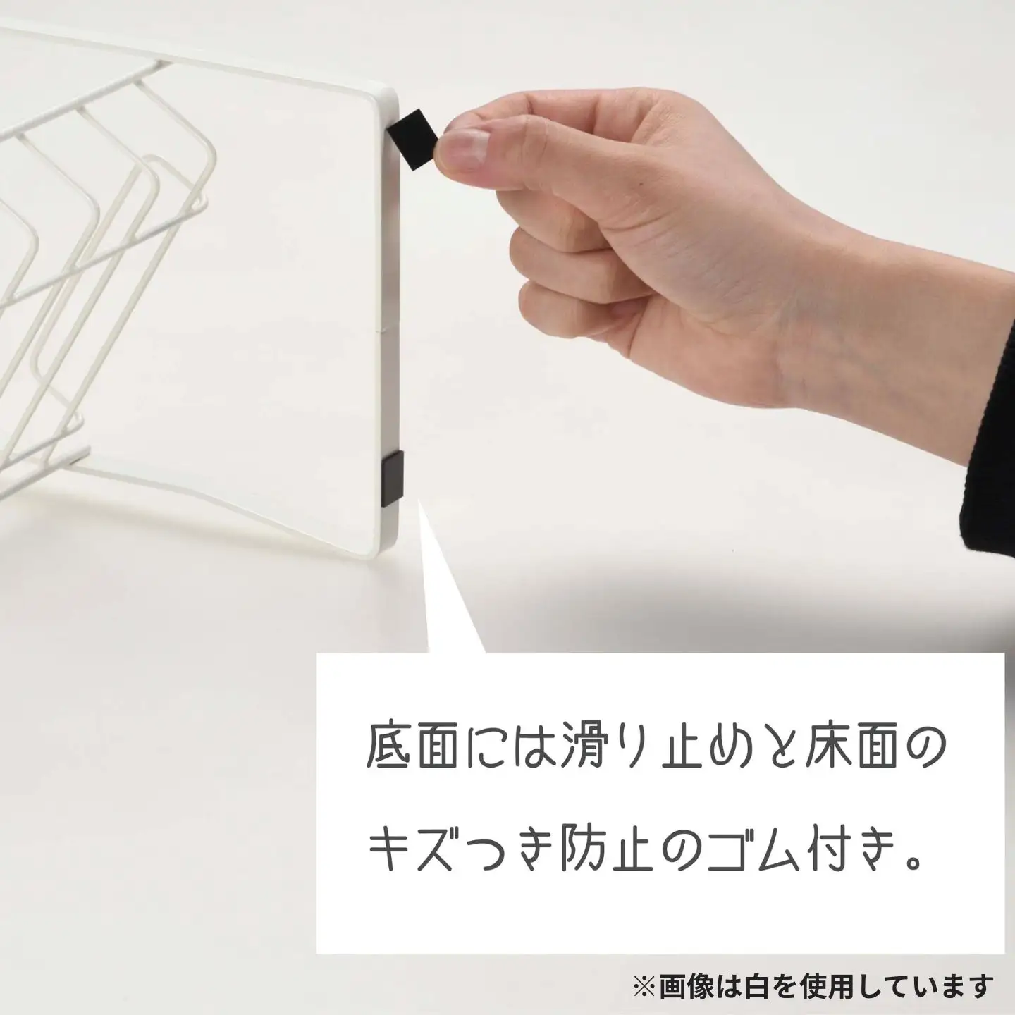 薄型ステンレス製シャンプーラック 黒 3段 燕三条