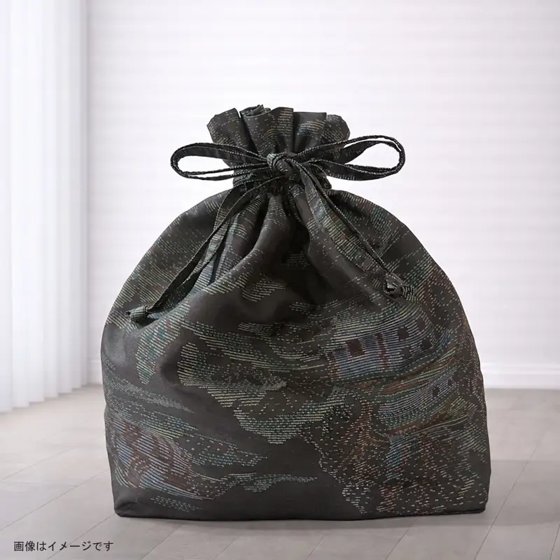 【デザインはお任せ（選択不可）】着物リメイク ポーチ【 リメイク ファッション 神奈川県 大磯町 】