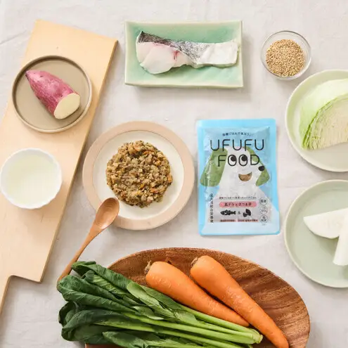 【福岡市】成犬用総合栄養食 食物アレルギーに配慮した 手づくりごはん UFUFU FOOD レトルト 真ダラとさつま芋4パック 犬用 いぬ