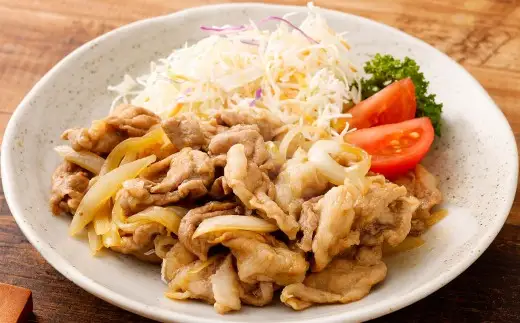 【村上市 豚】 岩船豚 小間切れ （約200g×2パック） ロース （約150g（1枚）×2パック） 詰め合わせ 計約700g ／ 肉 にく お肉 豚肉 ぶた肉 ブタ肉 ポーク こま切れ ロース肉 ジューシー やわらか 小分け 冷凍 国産 001-0007