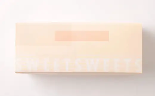 ロールケーキ （ アーモンド ） 約620g × 1本 洋菓子 バタークリーム お菓子 菓子 おかし 焼菓子 ケーキ コーヒー風味