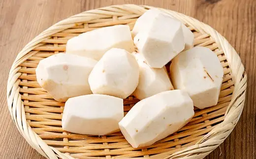 小さめ 赤芽里芋 約3kg 鹿児島県産 ねっとり濃厚 上品な旨味 【2027年1月中旬～3月中旬発送予定】 さといも 赤芽 里芋 ZS-6144