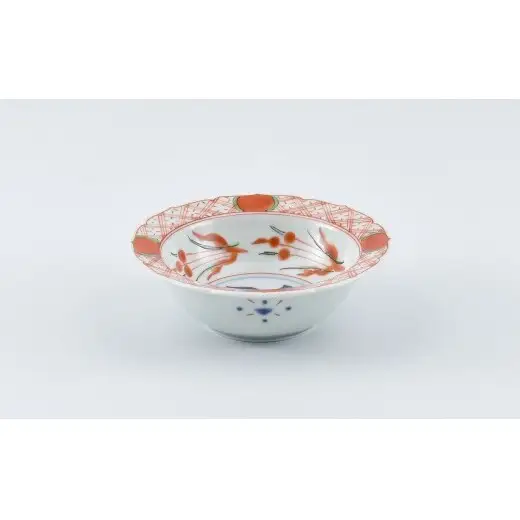 有田焼 美しい絵柄の輪花小鉢 4個【まるぶん】食器 器 うつわ 小鉢 4個 セット 手描き 赤絵 染付 おつまみ 前菜 ギフト 和食 A80-65
