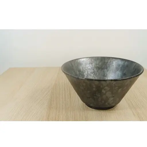 有田焼 黒サビ絞りマット 反型丼 丼ぶり【三光堂商店】食器 器 うつわ ラーメン鉢 どんぶり鉢 麺鉢 大鉢 黒い器 おしゃれ 日本製 丼ぶり ギフト プレゼント A22-113
