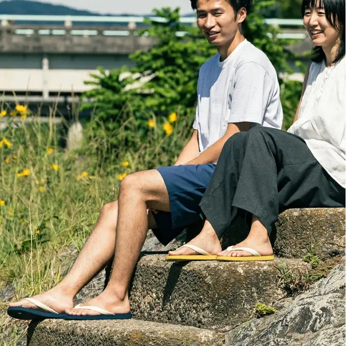 1403 ビーチサンダル ヒッポブルー スリム 天然ゴム 軽量 クッション 痛くない 疲れにくい トングサンダル リゾート Hippobloo ヒッポブルー