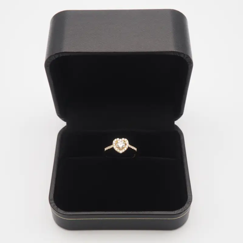 K18　0.66ct　ハートダイヤモンド リング　FHR-009694