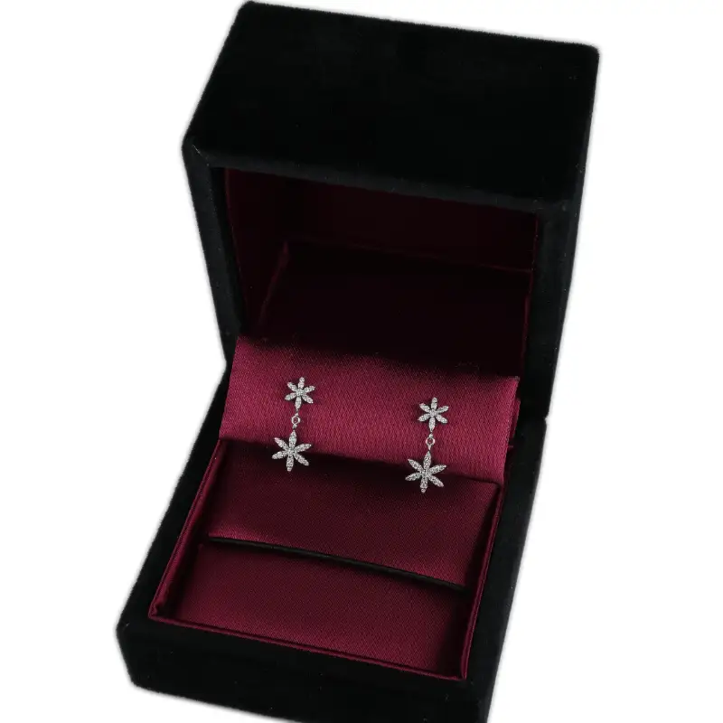 PT ダイヤ0.2ct フラワーピアス PNI-219-310PtNW