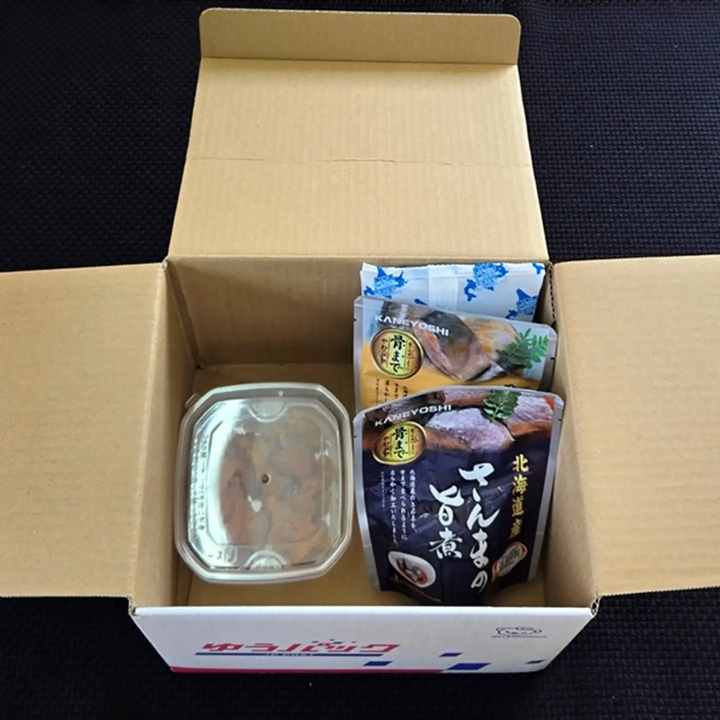 エゾバフンウニ塩水パック約60g～70g×1P・さんま旨煮×1P・さば味噌煮×1P[10月中旬以降発送] A-40021