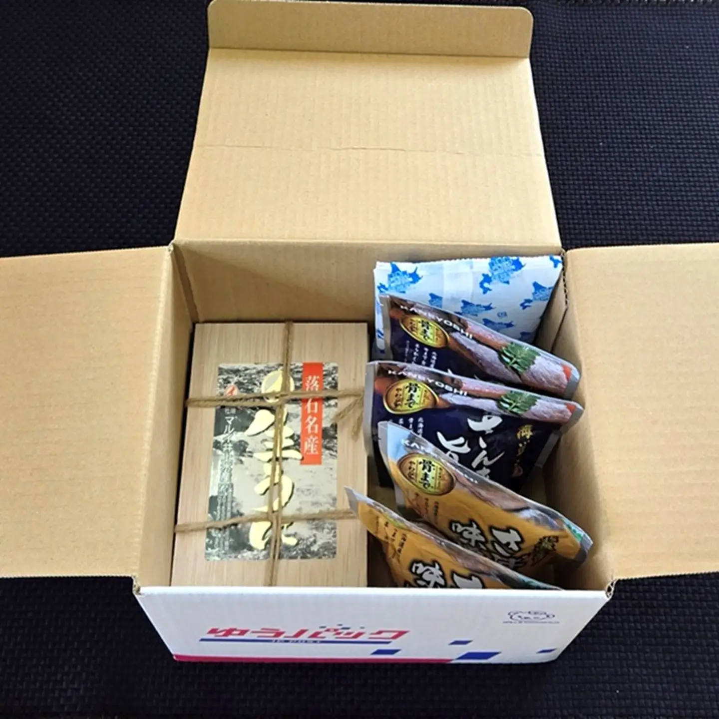 エゾバフンウニバラ約150g×1折・さんま旨煮×2P・さば味噌煮×2P[11月上旬以降発送] C-71030