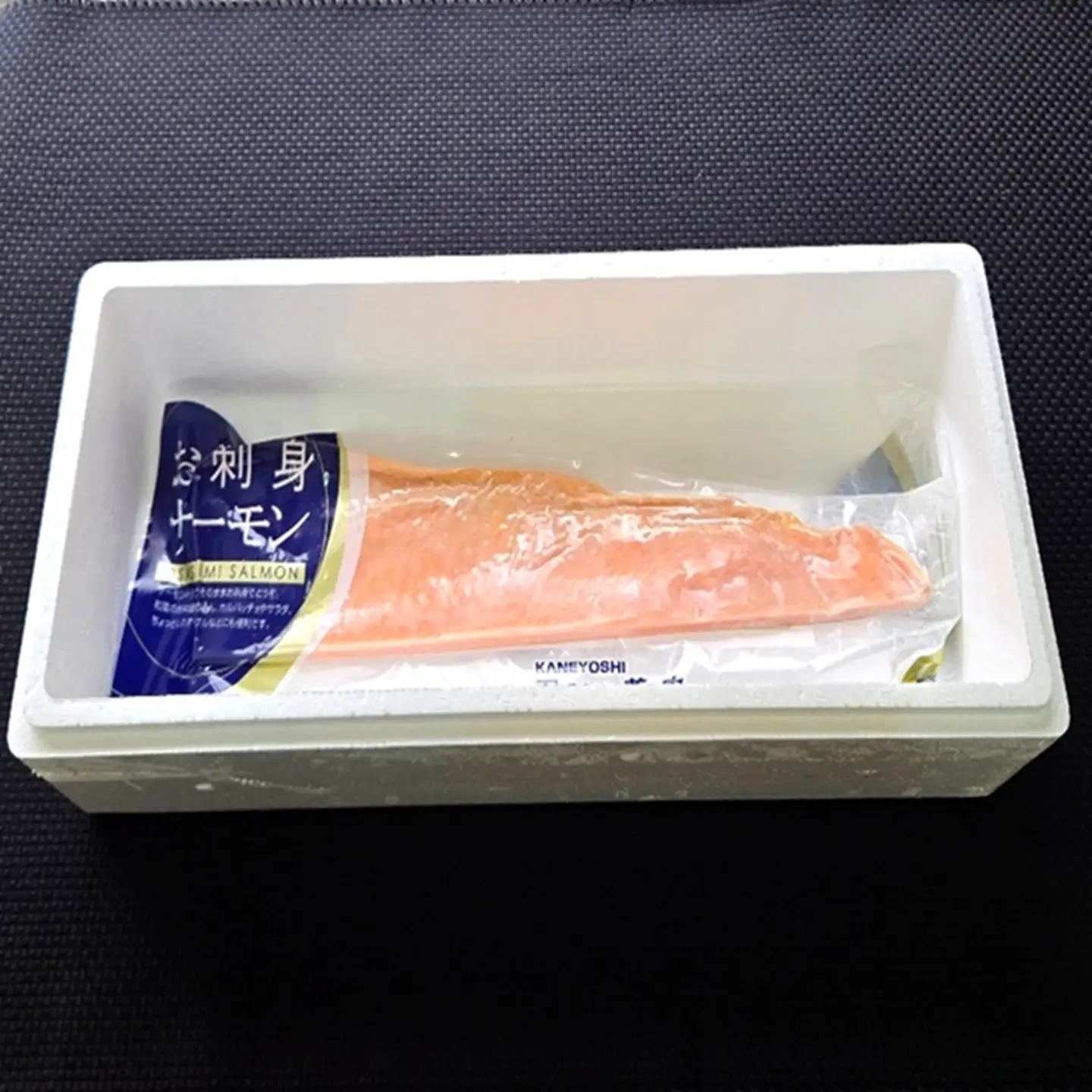 エゾバフンウニ約140g×1折・お刺身サーモン300g～500g(1～3本)[11月下旬以降発送] D-71068