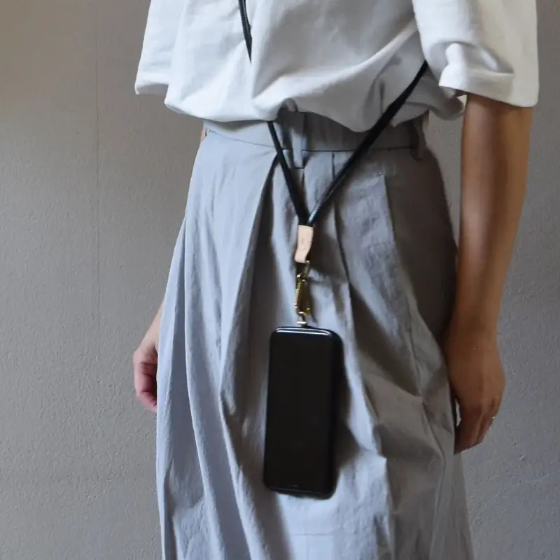 Teha’amana Multi Strap マルチストラップ キャメル