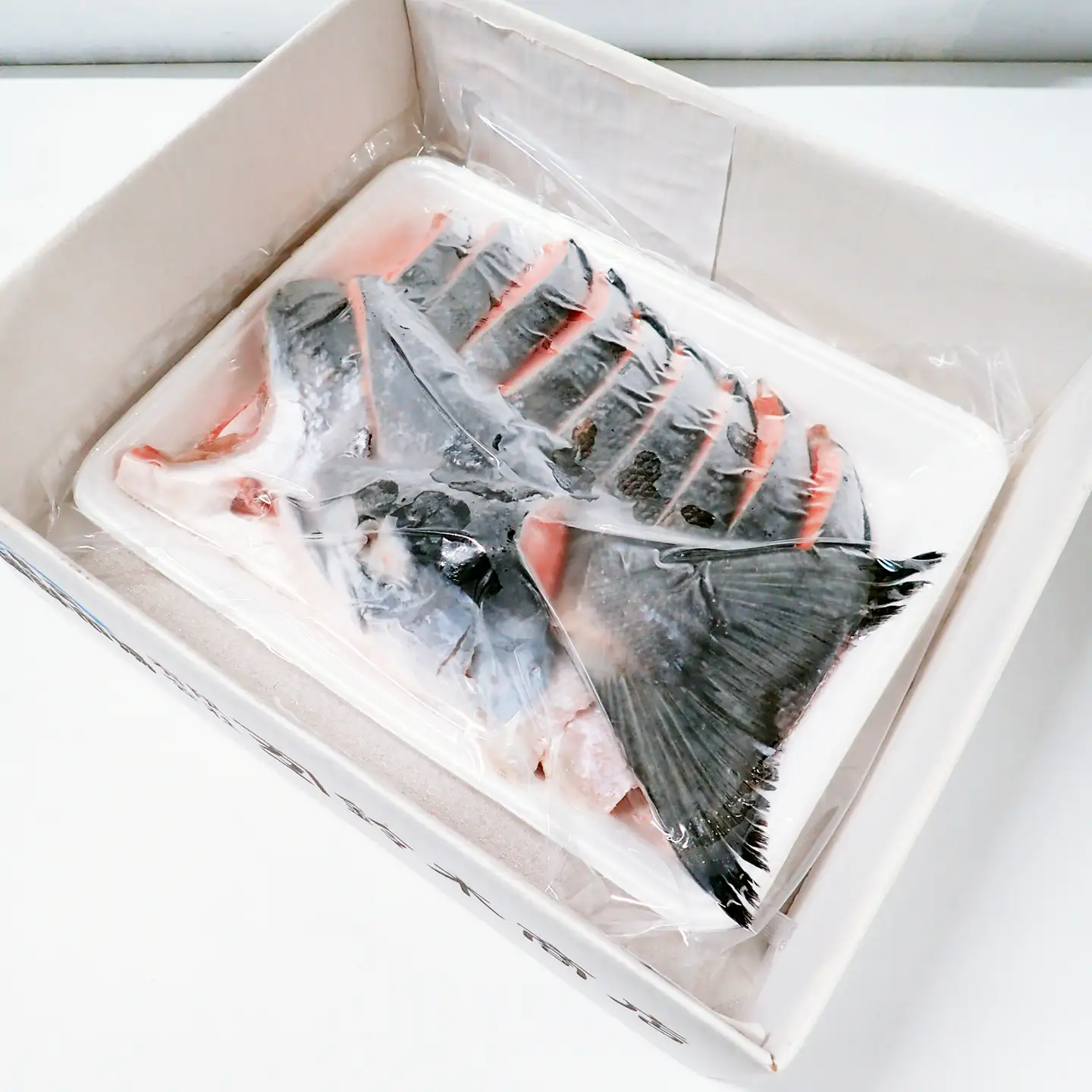 【北海道根室産】無添加天然紅鮭姿切り身(半身分)約1kg(新物) B-11126