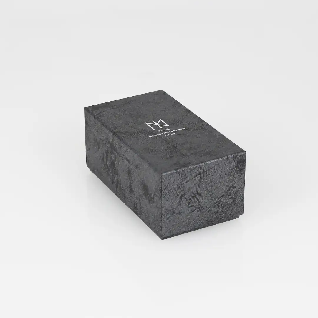 【安田瓦】 MYK KENZAN-shin／M  剣山-芯 瓦花器 丸三安田瓦工業 花器 剣山 花瓶 生け花 いけばな 生花 花 アレンジメント 華道 フラワーベース 陶器 インテリア ブランド 伝統 新潟県 阿賀野市 1M20016