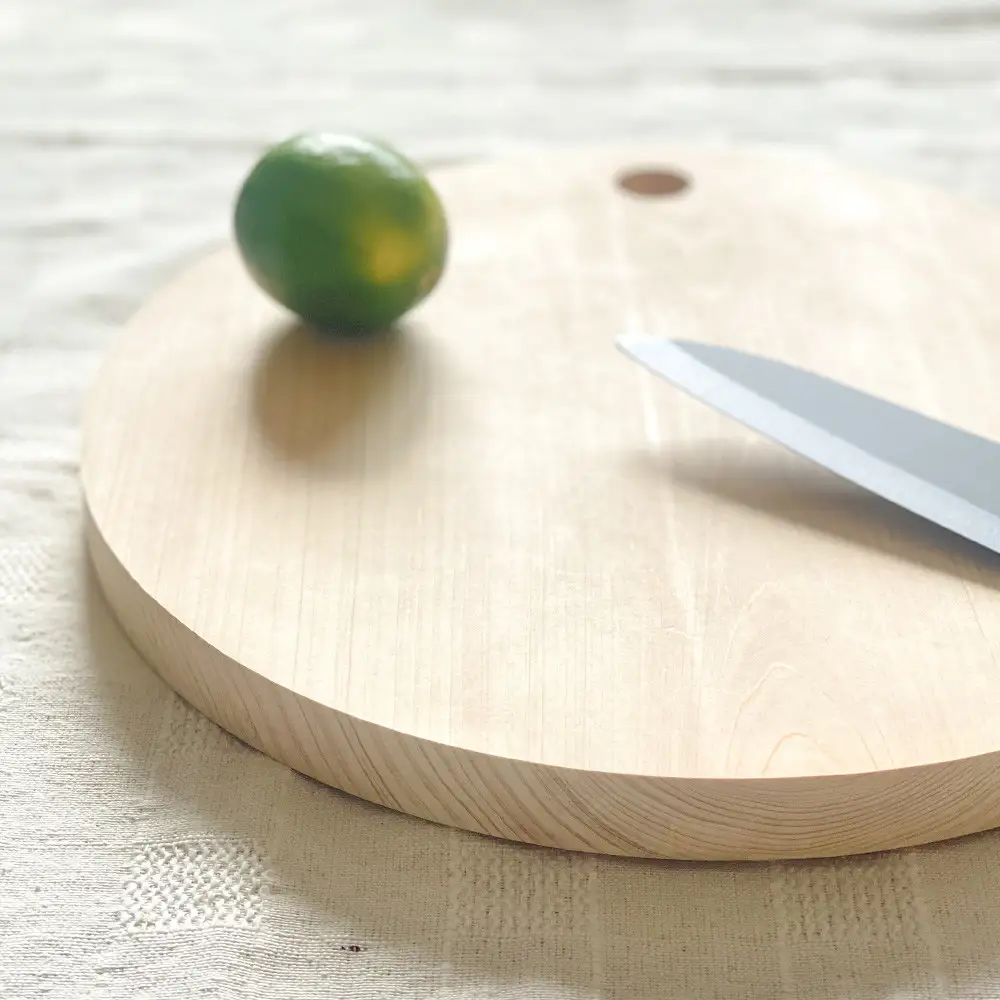 国産ひのきの丸まな板（フック穴タイプ）