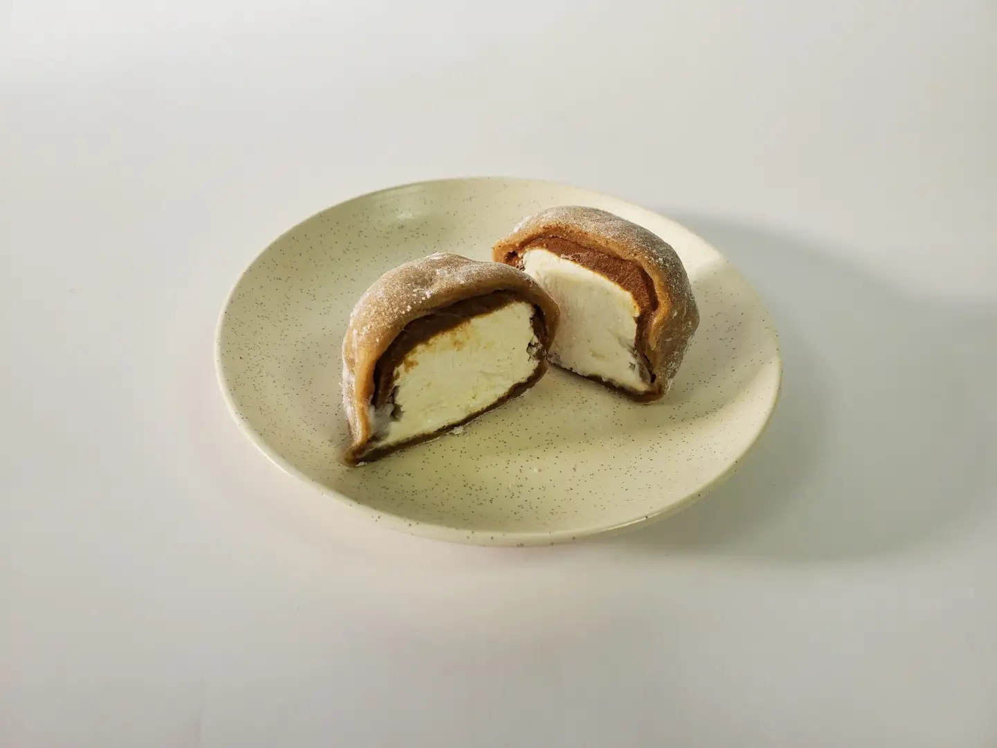 松崎町老舗お菓子処「甘泉堂」の手作りシューロール カフェオレ大福セット　　手造り ロールケーキ シューロール クリーム カフェオレ 大福 セット プチギフト お取り寄せ 伊豆 松崎