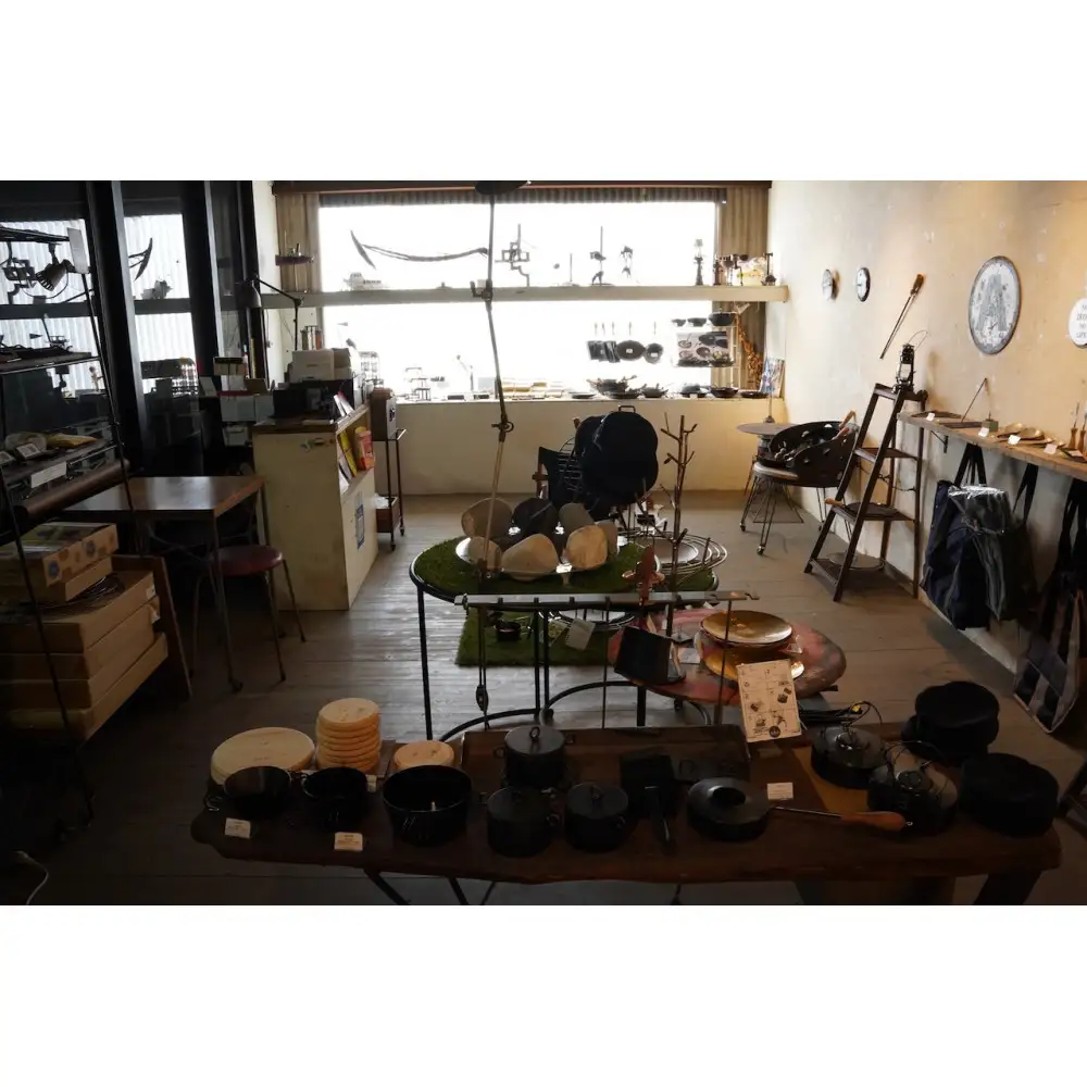 マキヅ家具 槙塚鉄工所 OX stool