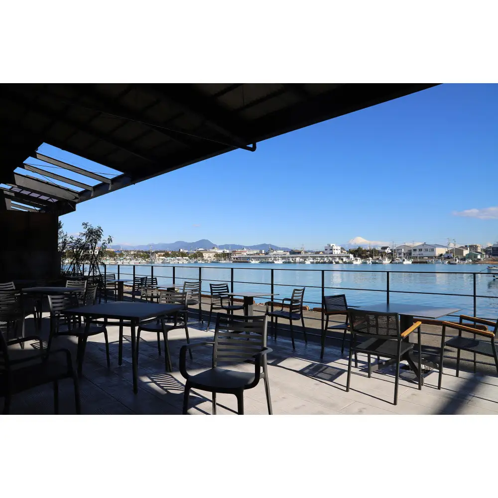 The Villa & Barrel Lounge 宿泊クーポン【30,000円】ブルワリーに泊まれる West Coast Brewing WCB クラフトビール 補助券 宿泊 ホテル 観光 温泉