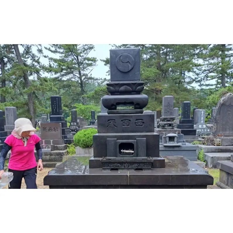 お墓清掃 洗浄・草取り代行 能代市 お墓清掃